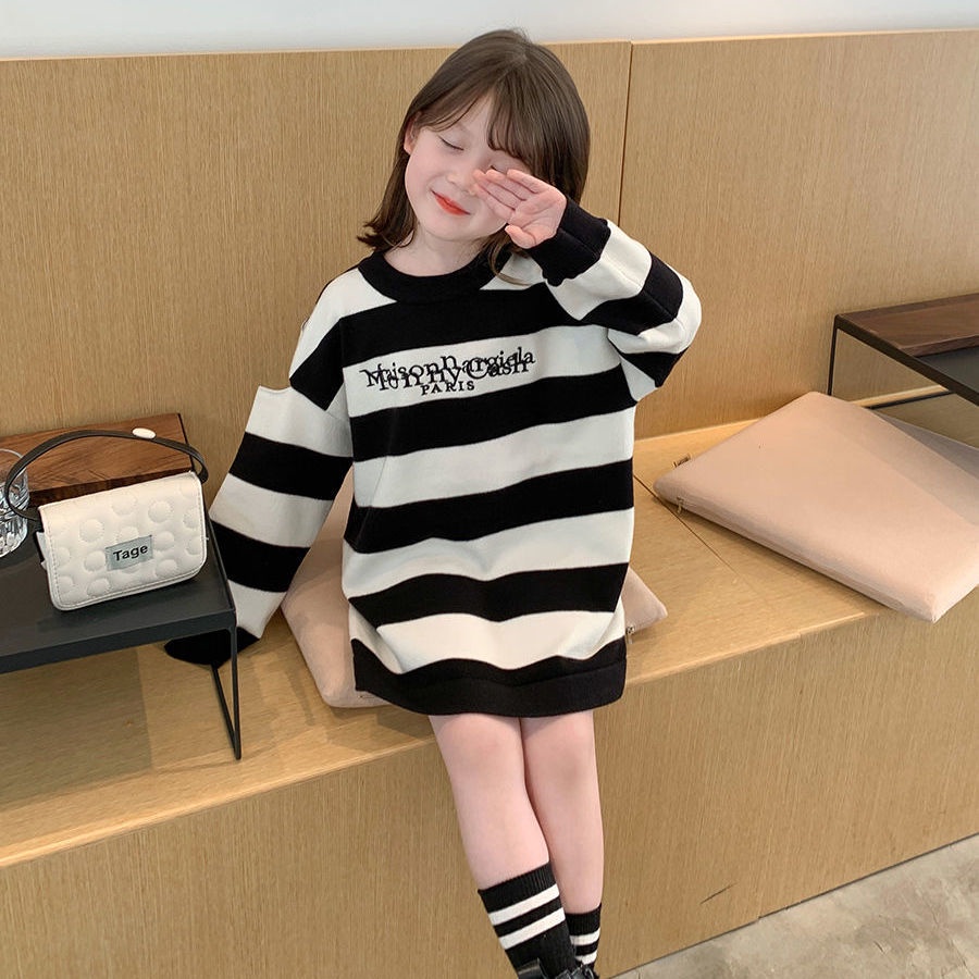 Đầm Thun 100% Cotton Dài Tay Họa Tiết Kẻ Sọc Phong Cách Thu Đông Mẫu Mới 2022 Cho Bé Gái