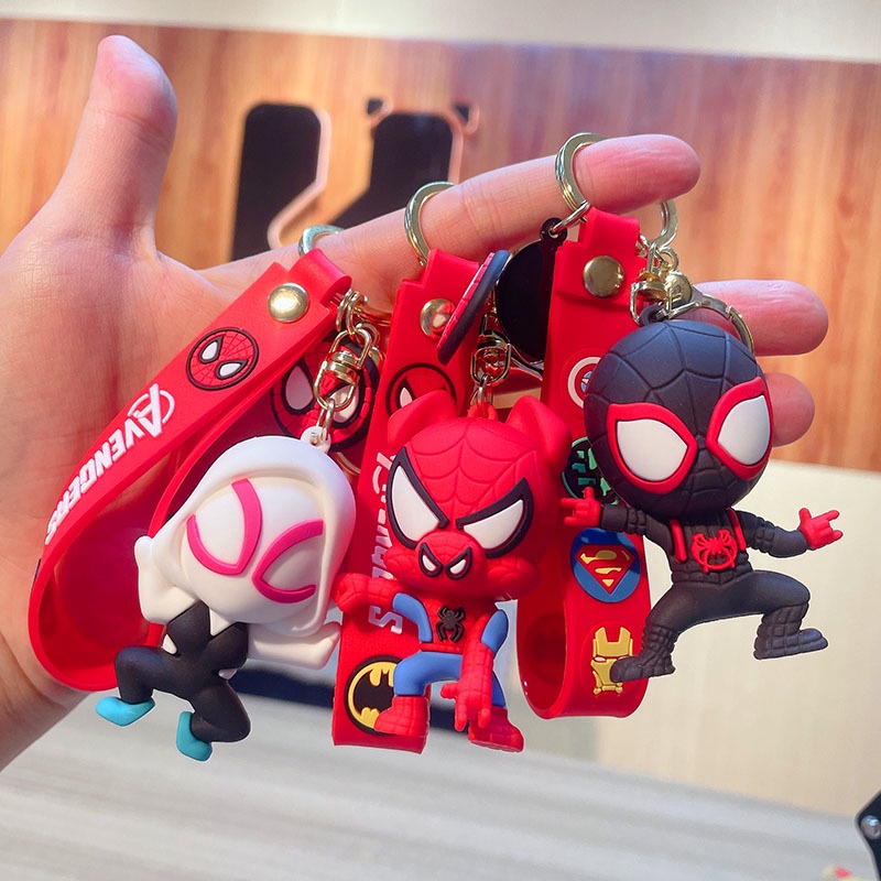 Móc Chìa Khóa Xe Hơi Bằng PVC Hình Người Nhện Marvel