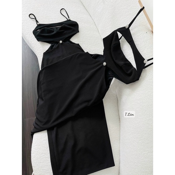 Đầm body hai dây khoét eo đính tag đá sexy