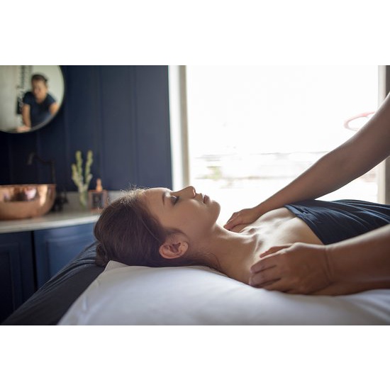 Dầu Massage Yoni - Giúp Cải thiện sinh lý nam nữ - giữ lửa hôn nhân gia đinh hạnh phúc