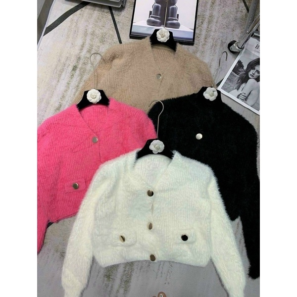 ÁO LEN LÔNG GÀI NÚT CỔ TIM 2 NẮP TÚI