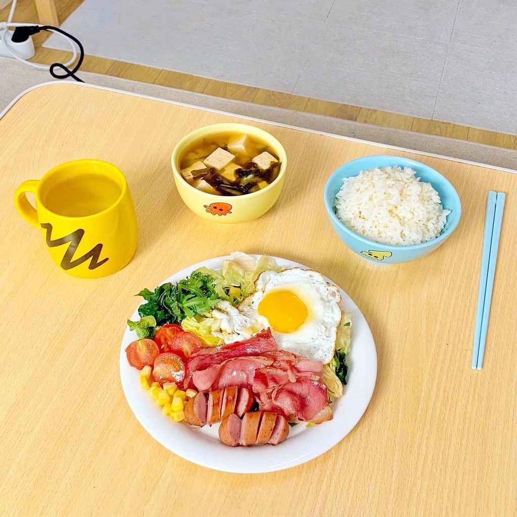 Bộ Tô Đĩa Sứ In Hoạt Hình Cậu Bé Bút Chì Shin-Chan Dễ Thương Dùng Làm Quà Tặng