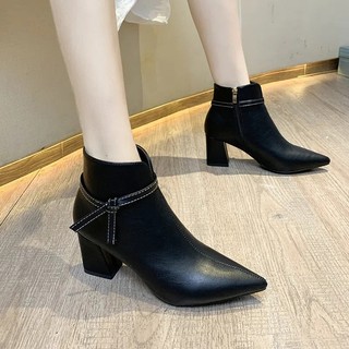 Giày Bốt Cổ Thấp Thời Trang Cá Tính Cho Nữ