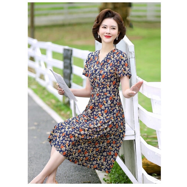 Đầm trung niên mùa xuân, đầm trung niên tết tặng mẹ