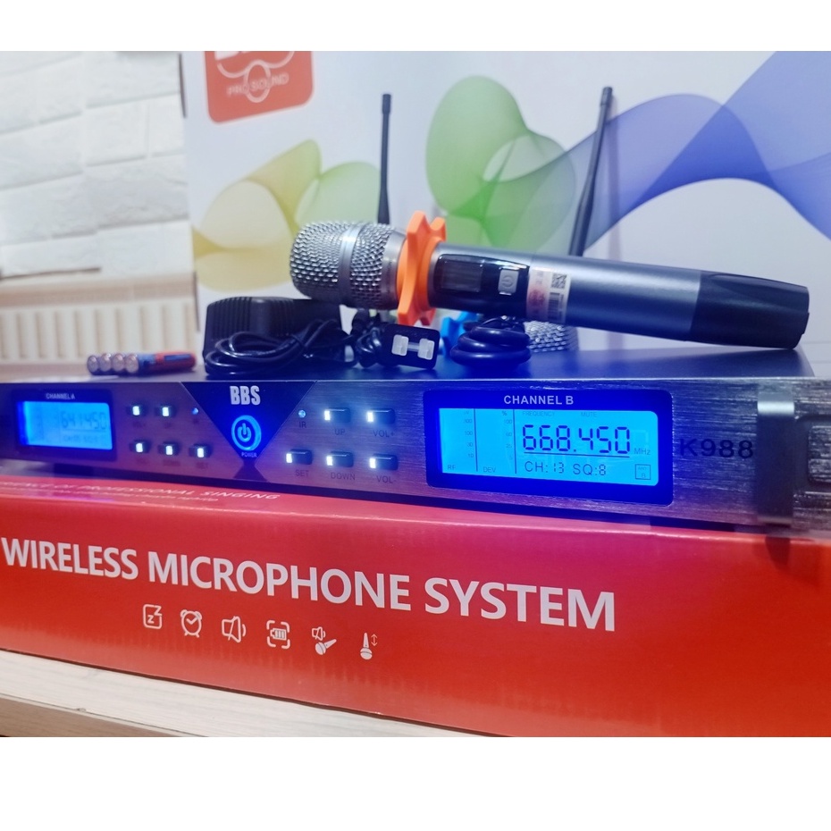 Micro không dây BBS-K988 Thế hệ mới  Âm thanh mạnh mẽ, trong sáng, hút âm mạnh  + Khả năng bắt sóng, tín hiệu tốt