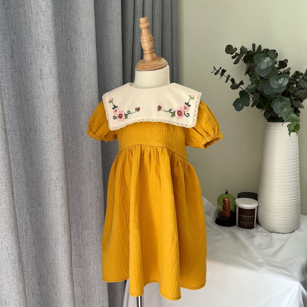 Đầm Bé Gái Thiết Kế Thêu Tay Unie House - Candy, Màu Vàng Mustard Dáng Xoè Cổ Thuỷ Thủ (Từ 3t đến 6t)
