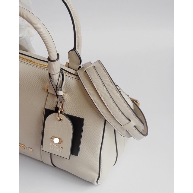 Túi mini Lyn authentic Sale