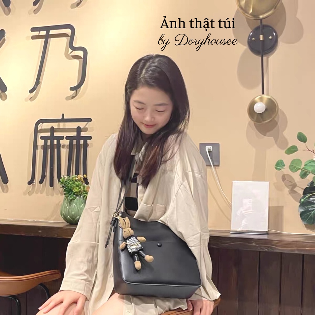 (Tặng móc khóa gấu bông và ví nhỏ) Túi xách nữ đi làm đi học, túi đeo vai công sở kiểu dáng basic