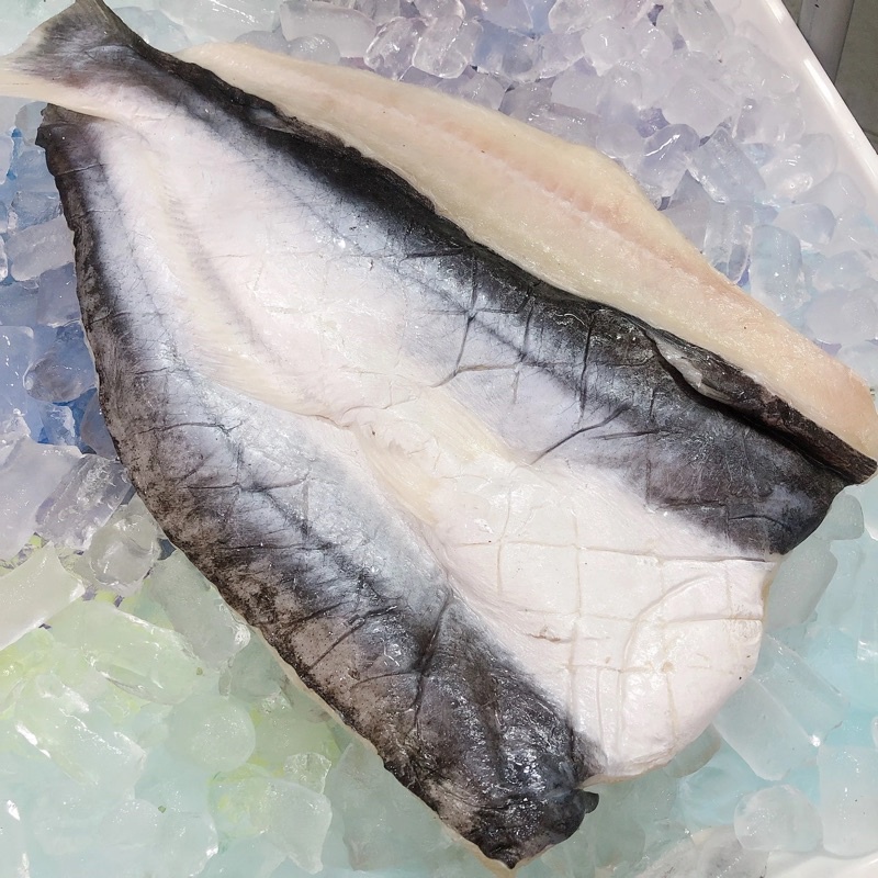 Cá dứa nuôi 1 nắng Cần Giờ, thật 100% -1.4kg/cón