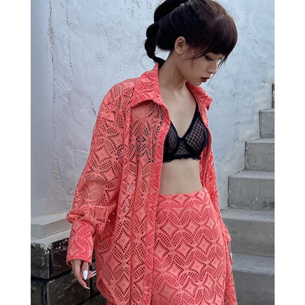 Áo sơ mi dáng dài, hoạ tiết ren đan lưới form oversized, là min - CROCHET OVERSIZED SHIRT - PEACH
