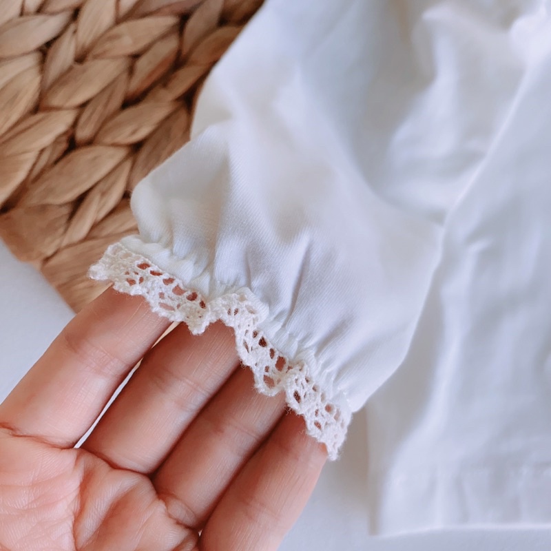 Áo dài tay cổ sen cho bé, áo chất liệu cotton dư hãng cho bé