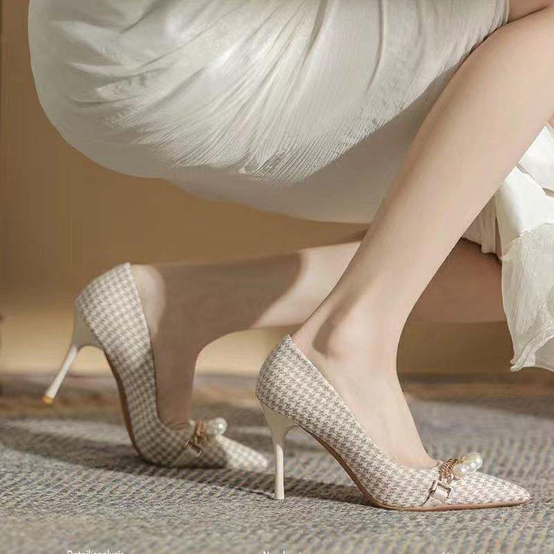 Giày Cao Gót Mũi Nhọn Đính Ngọc Trai Thời Trang Dành Cho Nữ