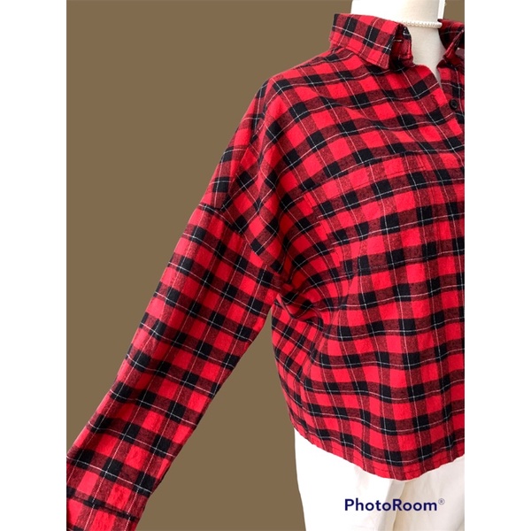 Min2handshop Áo sơnmi caro đỏ form crop free sz hàn quốc
