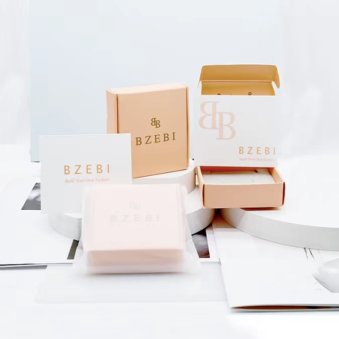 Vòng Tay BZEBI Bằng Thép Titanium Mạ Vàng / Bạch Kim Kèm Hộp Đựng 1062b