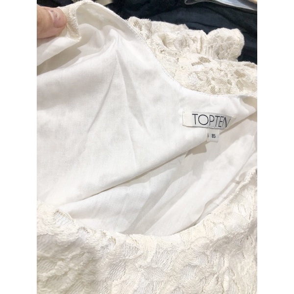 Đầm ren màu mỡ gà  2 kiểu trượt sang để xem mẫu