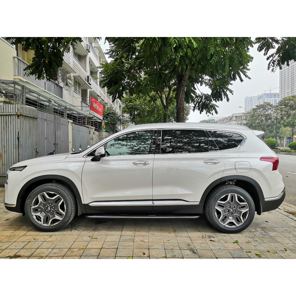 Bậc lên xuống, bệ bước chân xe Hyundai SantaFe 2006-2022+. Mẫu Cao cấp Nhôm đúc nguyên khối