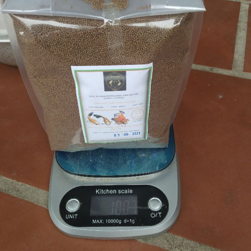 Cám cá vàng, cám cá Koi - thức ăn cho cá koi chất lượng cao