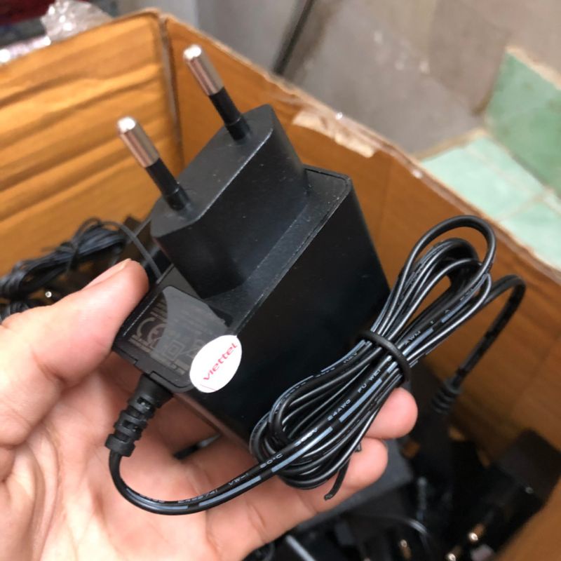 Nguồn 12v-0.5A/1A hàng viettel zin tháo thiết bị dùng cho camera,đèn led