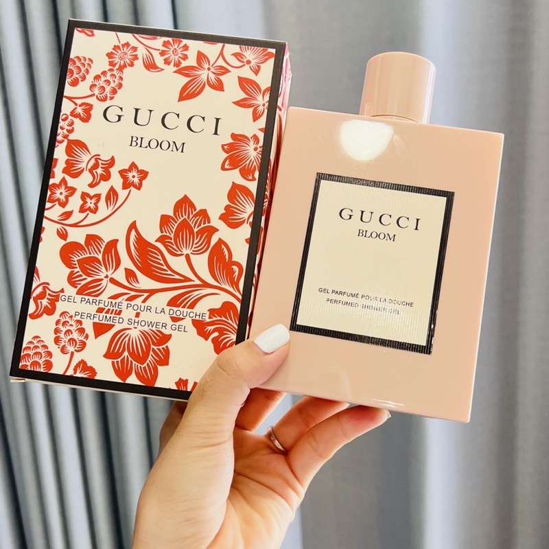 Sữa Tắm Hương Nước Hoa Gucci Bloom hồng đubai