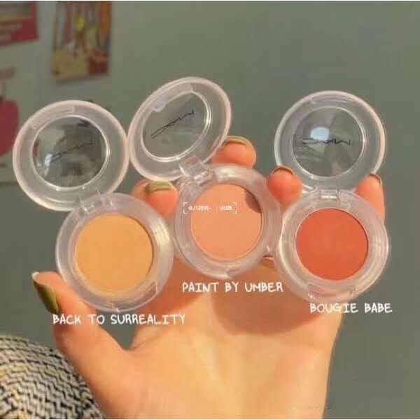 Phấn Mắt Đơn Sắc Màu Lì Trong Suốt Mac