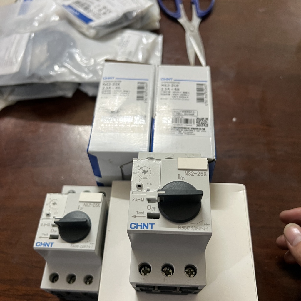 CB Chỉnh Dòng CHINT NS2-25 Hàng Chính Hãng