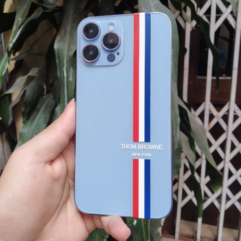 Dán PPF Iphone nhám chống vân tay skin Thom Browne 6/6s tới 14promax chữ trắng (03)