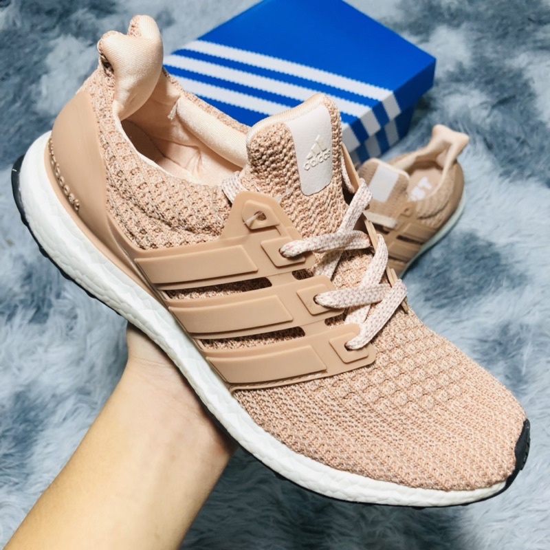 GIẦY THỂ THAO ULTRA BOOST 4.0 CAO CẤP