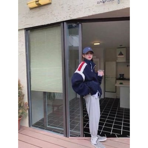 Áo khoác lông phối tay trắng đỏ thêu chữ B cực dày dặn ấm áp form thụng tay bồng thu đông Nhungkudo