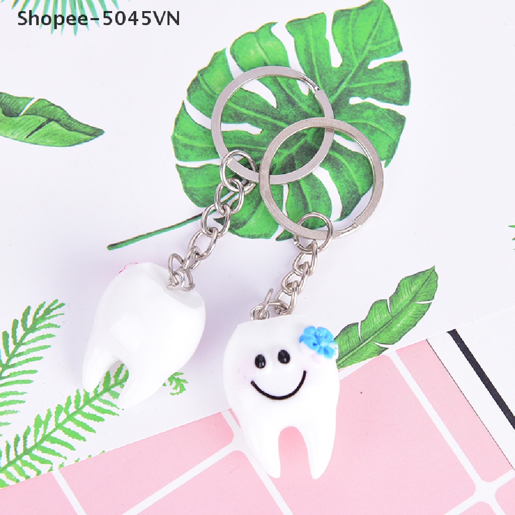 [Hàng Có Sẵn] Set 2 Móc Khóa Hình Chiếc Răng Giả Nhỏ Nhắn Làm Quà Tặng Khuyến Mãi Từ Bệnh Viện (H)