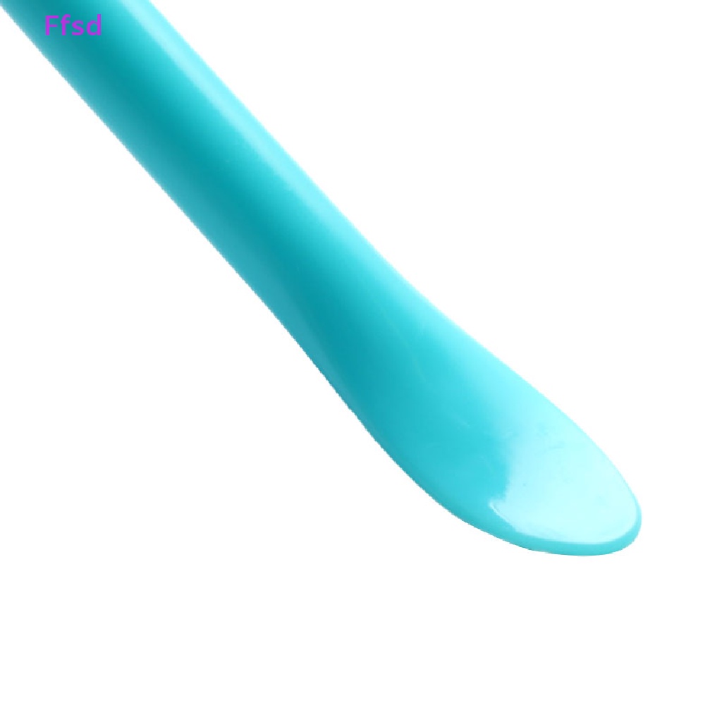 1 Cọ Trang Điểm Bằng Silicon Mềm Chất Lượng Cao