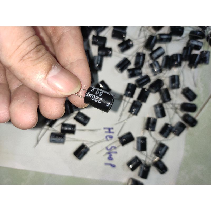 Set 50 Tụ Điện Nhôm 50v220uf 4700uf50v 18*35 50v 4700uf 18x35 Chuyên Dụng_ Hàng Mới_Loại đẹp