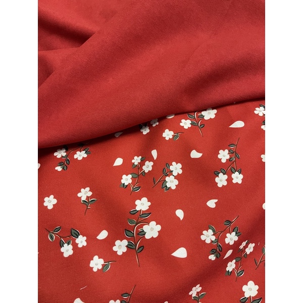 vải text nhung hoa trắng đỏ tươi hot hit may áo dài cho mẹ và bé, làm khăn trải bàn,phông chụp ảnh trang trí Tết