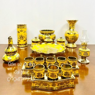 Bộ đồ thờ cúng sứ vàng kimsa 3D, Bộ đồ thờ cúng thần tài, Lư hương, Chum nước thờ thần tài. Bộ đồ thờ ông địa