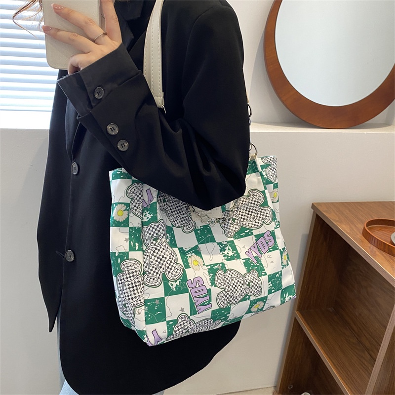 One Túi Xách Cỡ Lớn Phối Màu Tương Phản Trẻ Trung Hợp Thời Trang Cho Bạn Gái