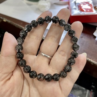 Vòng tóc đen cao cấp trong veo rõ tóc