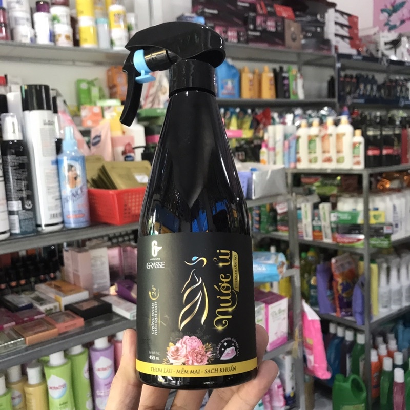 Nước Ủi Thơm Quần Áo Grasse 455ml