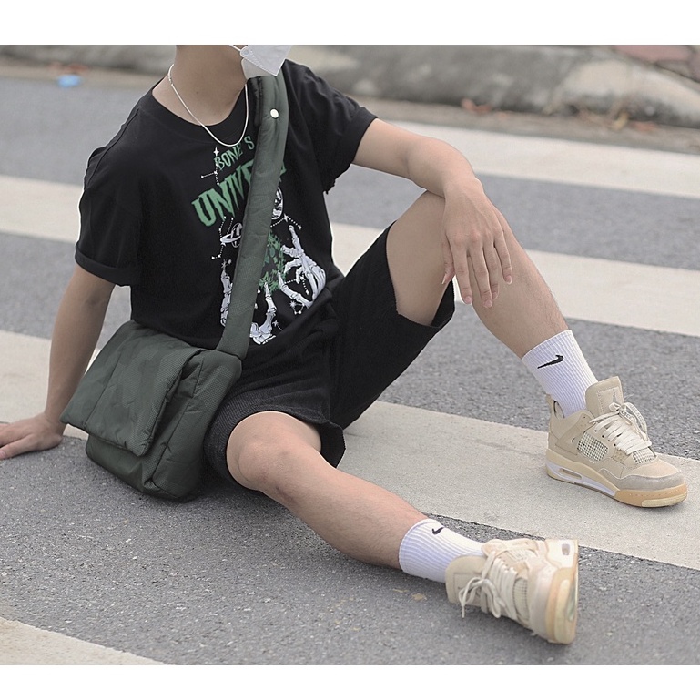 Túi đeo chéo localbrand unisex nam nữ,túi local brand chính hãng BONE Square Bag