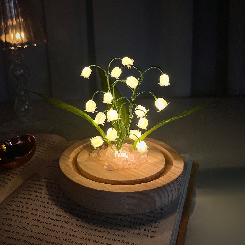 Đèn LED ngủ để bàn hình hoa linh lan trong lồng kính decor phòng - Quà tặng sinh nhật ý nghĩa
