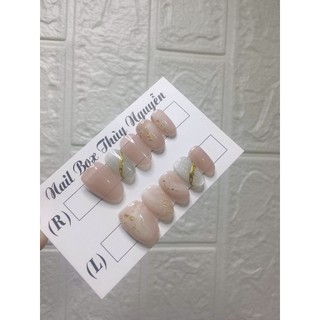 Nailbox móng úp thiết kế vân đá thạch nail