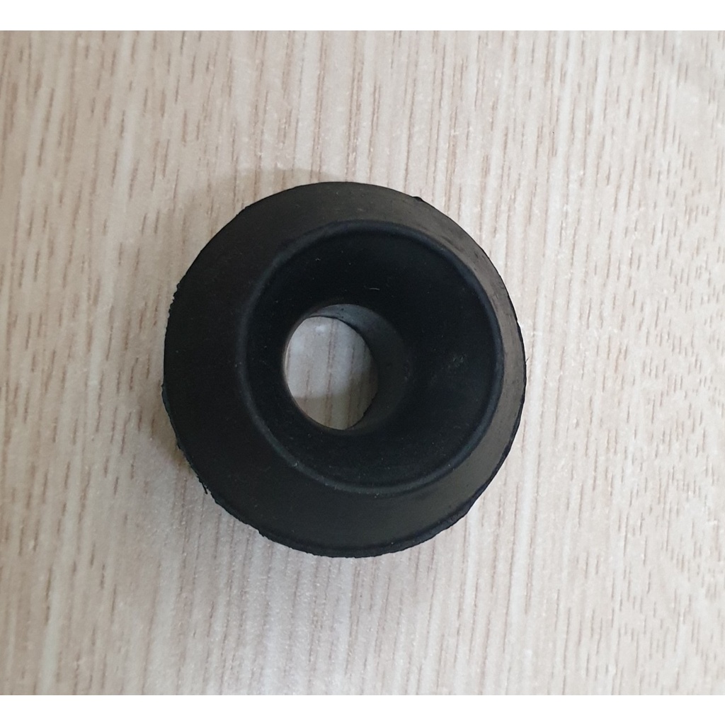 Cao su càng A, cao su càng I suzuki carry 500kg, suzuki 5 tạ, Thaco Towner 750, su tải, cao su bánh dày