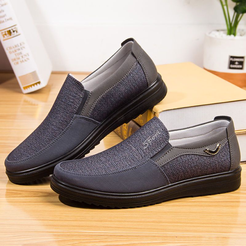 Giày Thể Thao Chống Trượt Thoáng Khí Thời Trang Mùa Thu Cho Đàn Ông Trung Niên