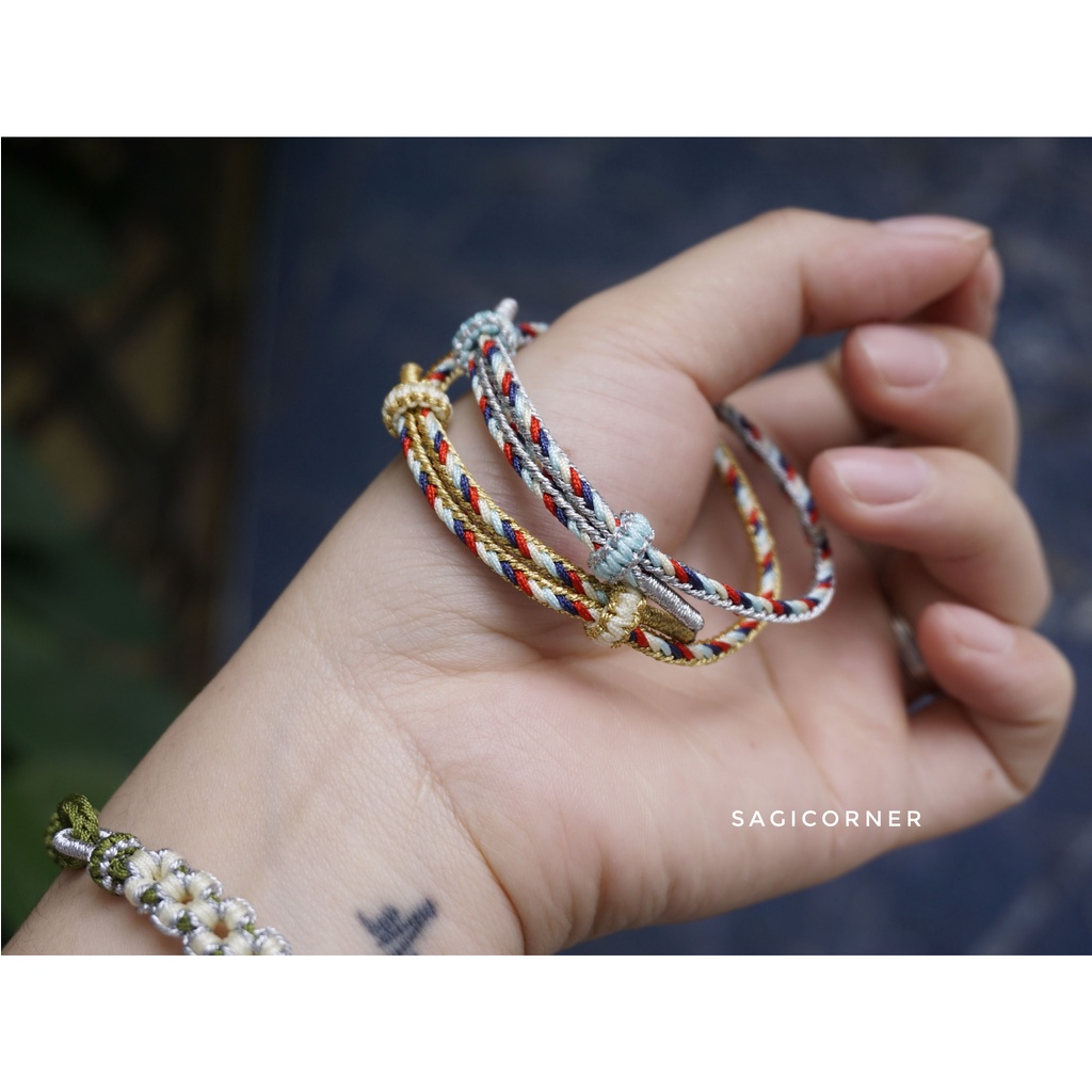 Vòng tay may mắn handmade tết 5 màu dây