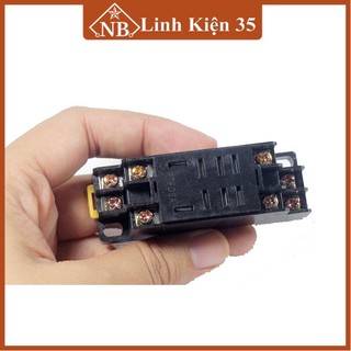 Đế Relay Omron 8P PTF-8A (chất liệu: nhựa đen cứng)