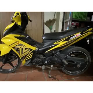 Tem exciter 135 vàng đen