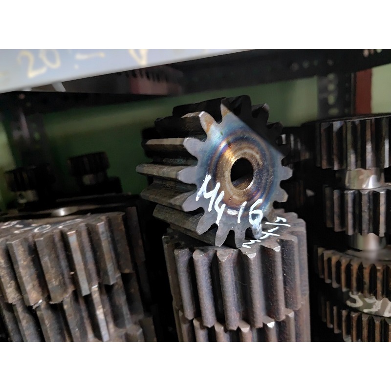 Modum 4 16 Răng Dày 40 Thiết Kế Nhỏ Gọn Chắc Chắn Chất Lượng Cao