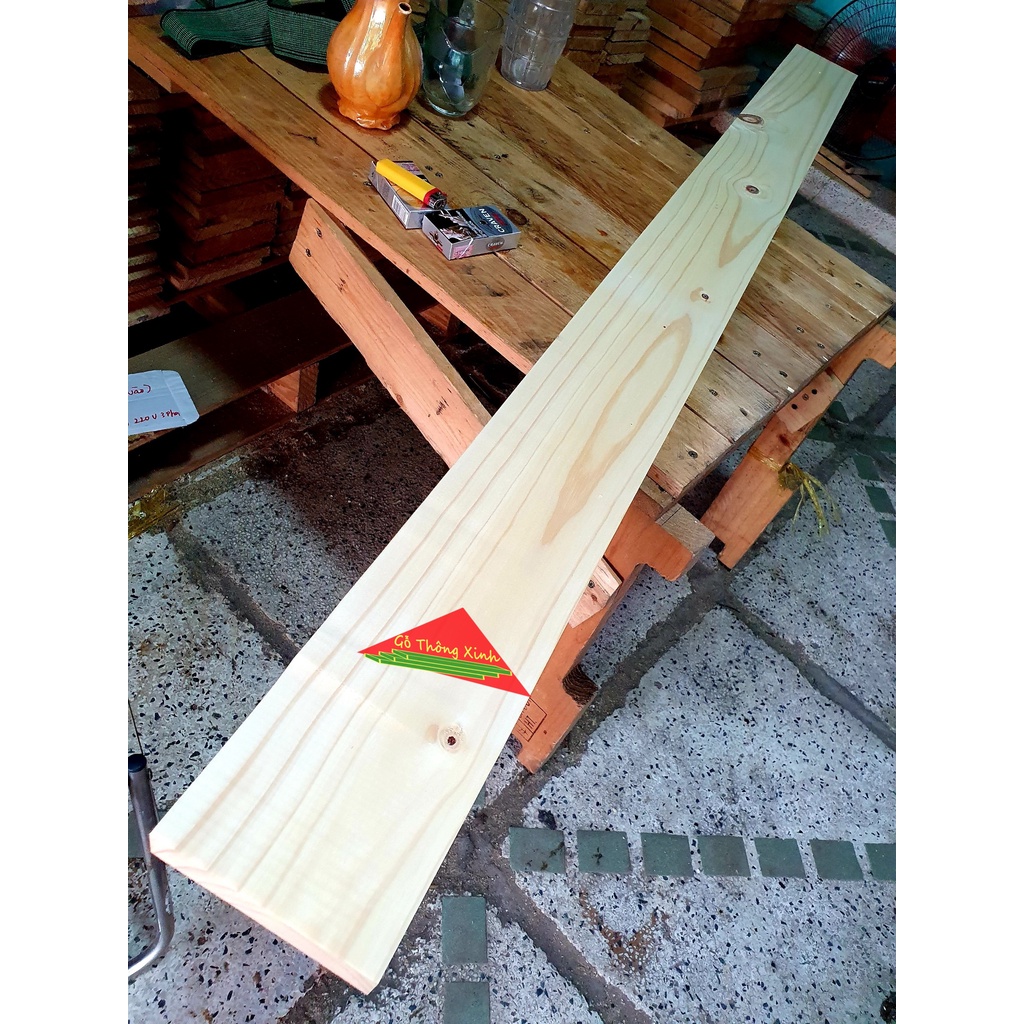 Tấm gỗ thông dài 1m2,rộng 10cm,dày 3cm đã bào láng đẹp 4 mặt, cực kỳ chắc chắn có thể làm kệ, làm chân cầu thang