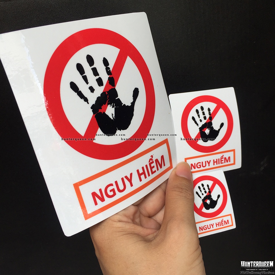 Cảnh báo nguy hiểm, cấm sờ chạm. Decal chống nước, không bay màu