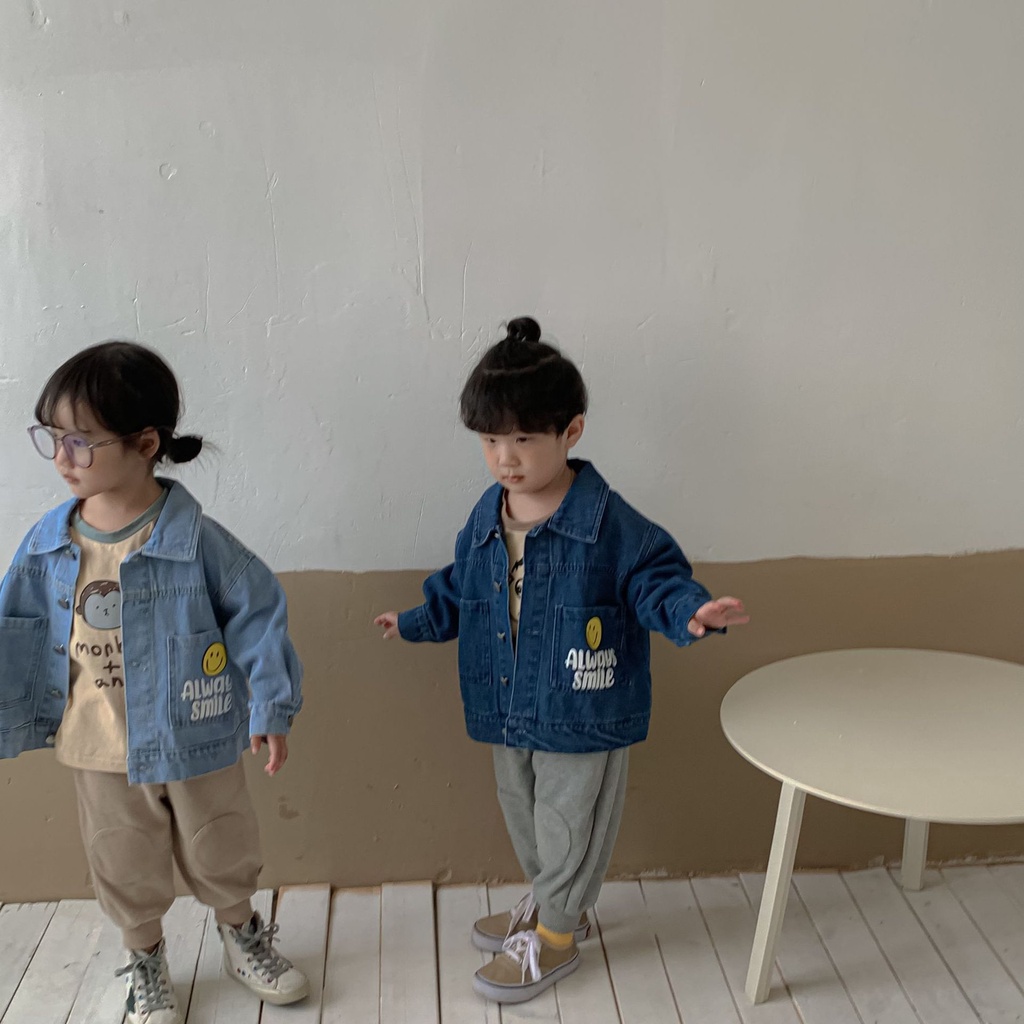 Áo khoác jean mặt cười 2 màu cho bé trai bé gái phong cách Hàn Quốc  B73-21249