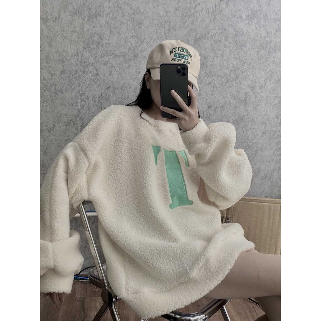 Áo sweater lông cừu thêu chữ T xanh Unisex [FREESHIP] Nỉ bông kiểu dáng đường phố form rộng dài tay phồng peonyb ulzzang