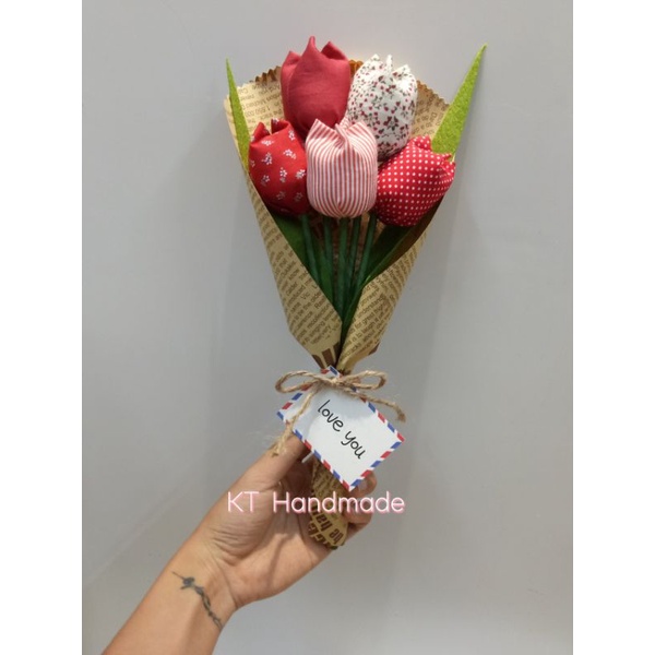 Bó hoa tulip vải handmade